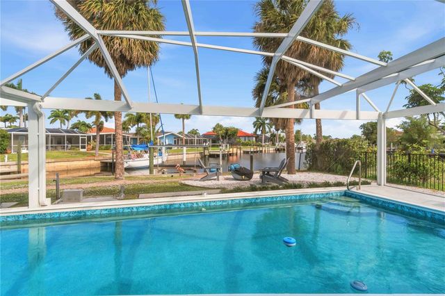 1960 W MARION AVENUE, Punta Gorda, FL 33950