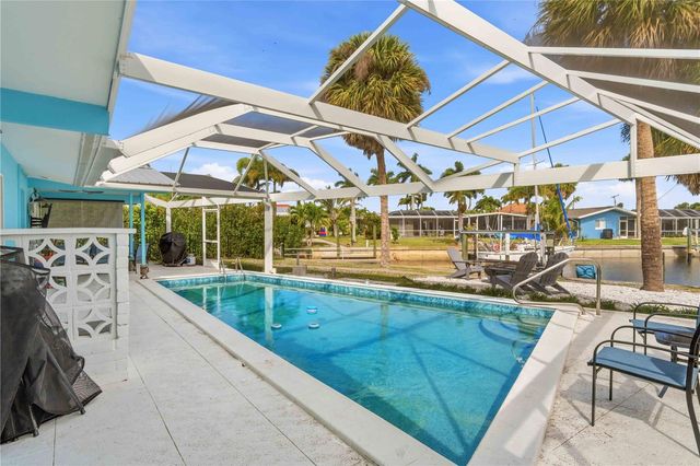 1960 W MARION AVENUE, Punta Gorda, FL 33950