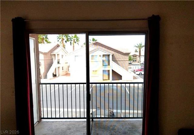 3969 Rebecca Raiter Avenue 202, Las Vegas, NV 89110