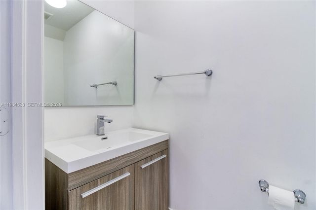 8920 SW 18th St, Miramar, FL 33025