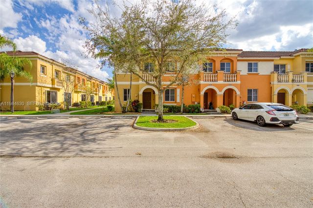 8920 SW 18th St, Miramar, FL 33025