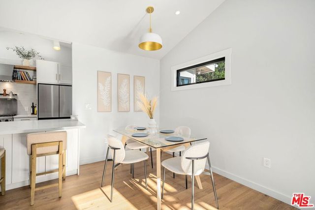 5741 Lemona Avenue, Sherman Oaks, CA 91411