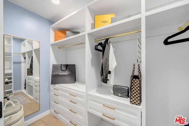 5741 Lemona Avenue, Sherman Oaks, CA 91411