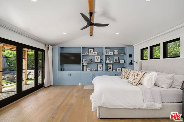 5741 Lemona Avenue, Sherman Oaks, CA 91411