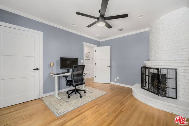 5741 Lemona Avenue, Sherman Oaks, CA 91411