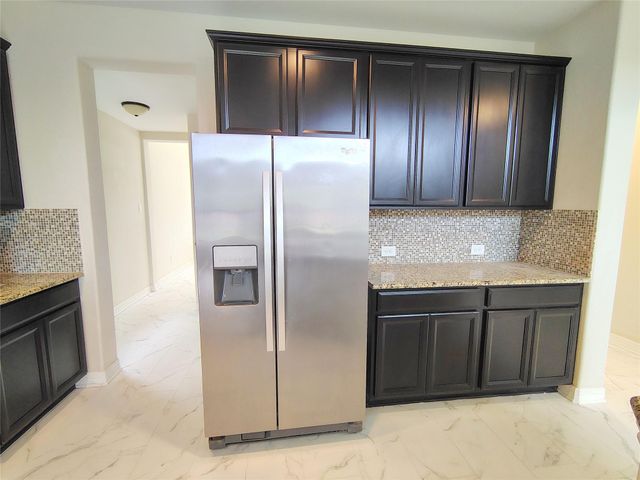 10551 Paula Bluff Lane, Cypress, TX 77433