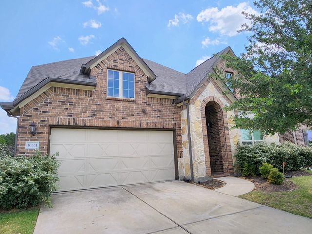 10551 Paula Bluff Lane, Cypress, TX 77433