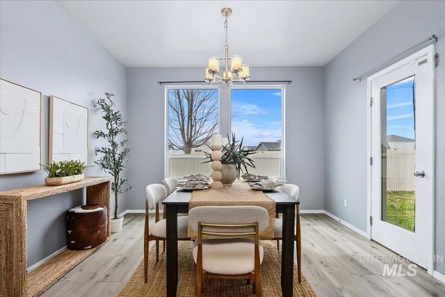 583 W Allspice St, Kuna, ID 83634