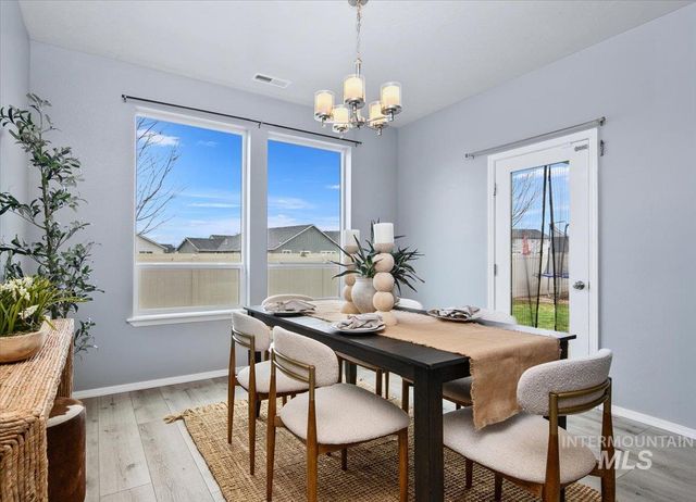 583 W Allspice St, Kuna, ID 83634