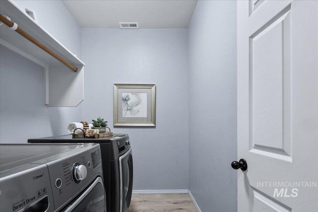 583 W Allspice St, Kuna, ID 83634