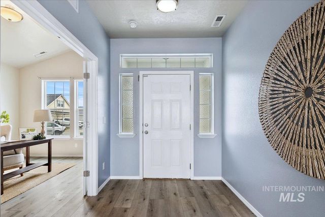 583 W Allspice St, Kuna, ID 83634