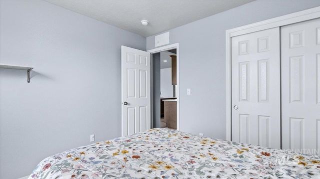 583 W Allspice St, Kuna, ID 83634