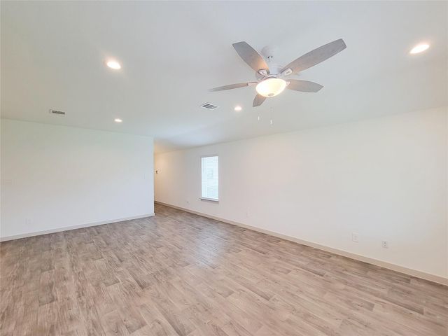 7722 Caldwell Creek Way, Rosharon, TX 77583