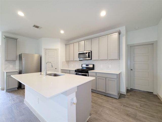 7722 Caldwell Creek Way, Rosharon, TX 77583