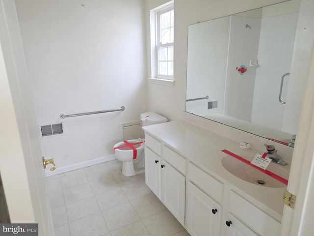 44 MAYFAIRE CIR, Westampton, NJ 08060