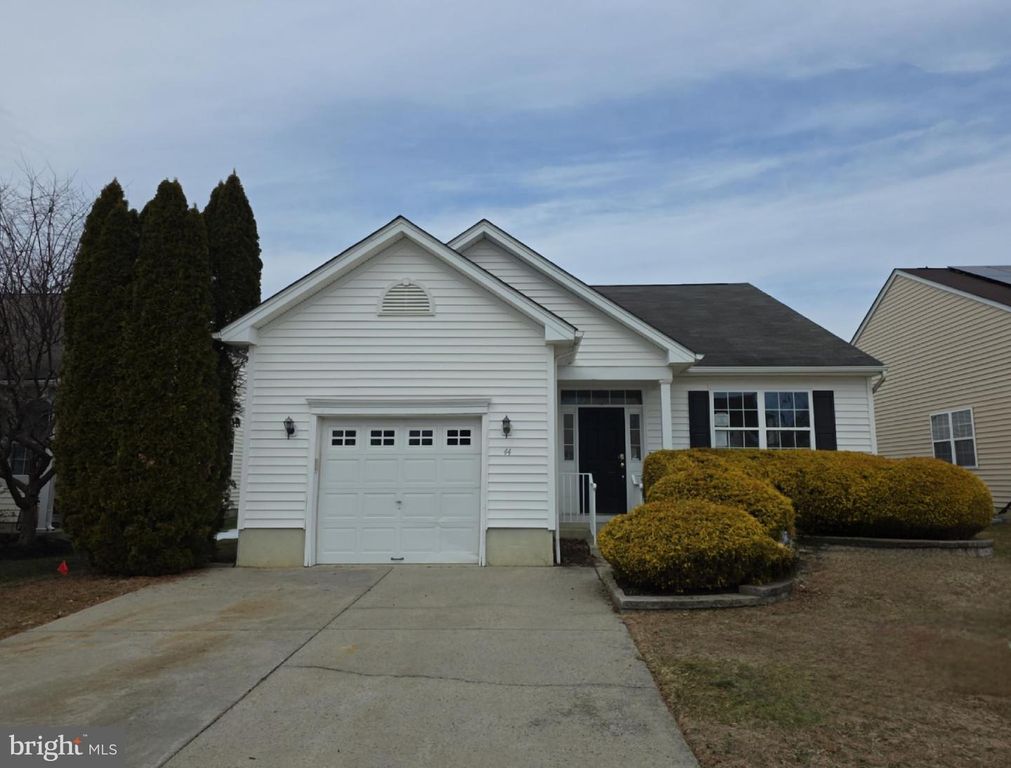 44 MAYFAIRE CIR, Westampton, NJ 08060