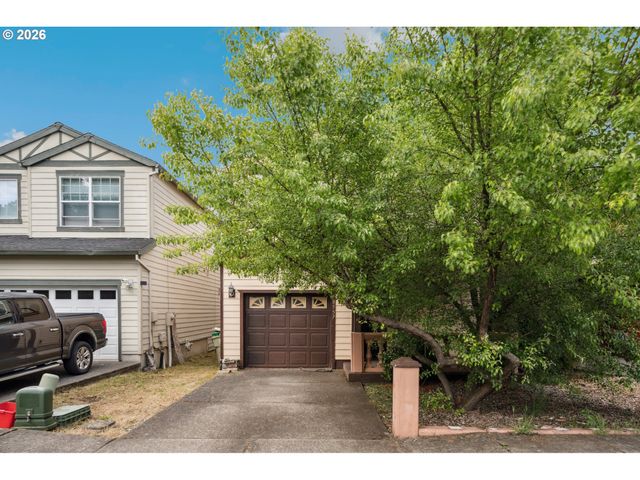 18557 Sw PING Ct, Beaverton, OR 97003