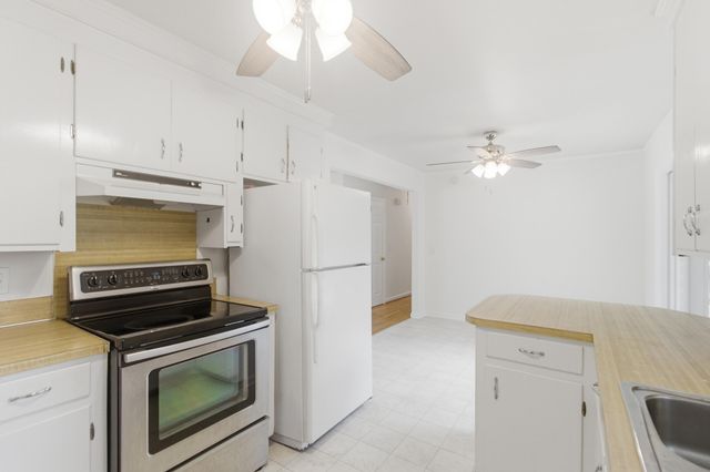 2754 Clover Street, Charleston, SC 29414