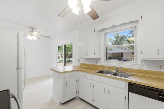 2754 Clover Street, Charleston, SC 29414