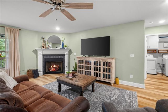 2 Granton Place, Bella Vista, AR 72715