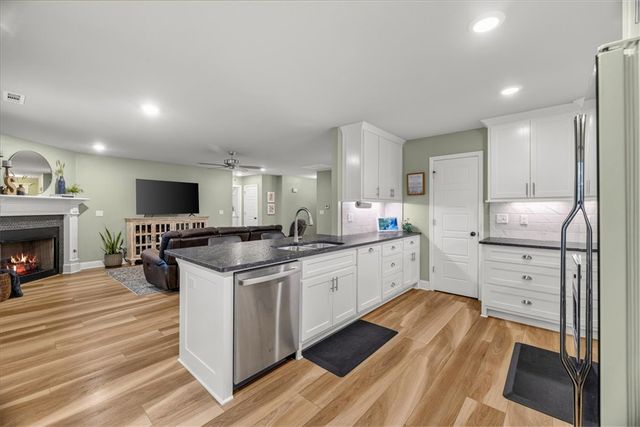 2 Granton Place, Bella Vista, AR 72715