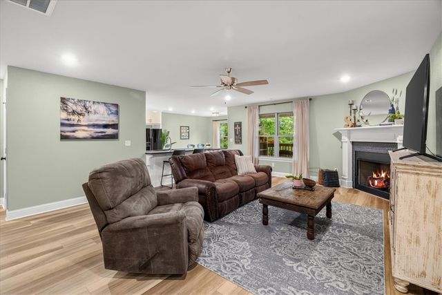 2 Granton Place, Bella Vista, AR 72715