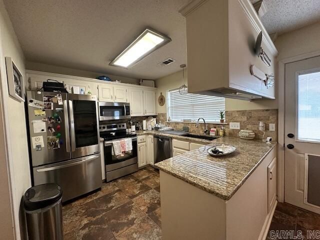 486 Pearlstone Drive, Lonoke, AR 72086