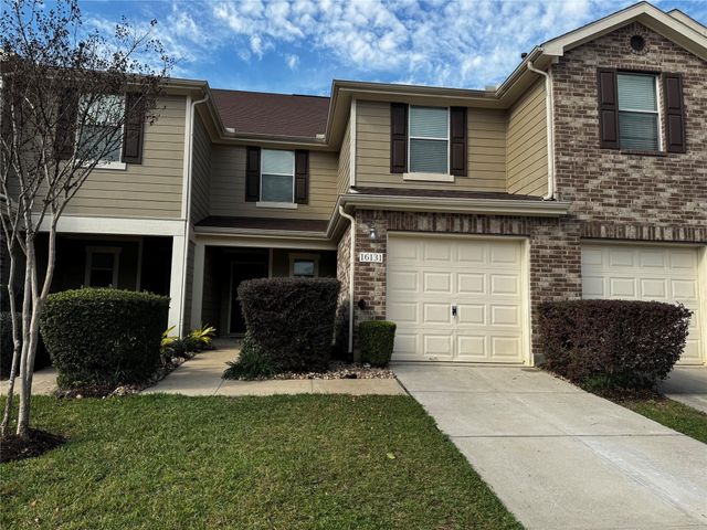16131 Sweetwater Fields Lane, Tomball, TX 77377