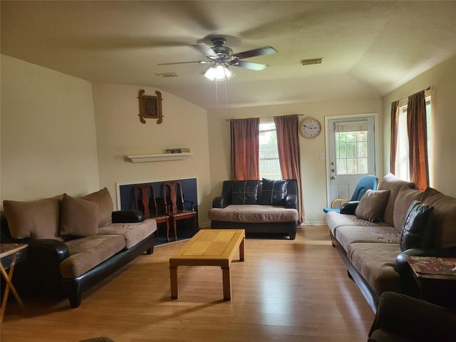 17314 Glenmorris Drive, Houston, TX 77084