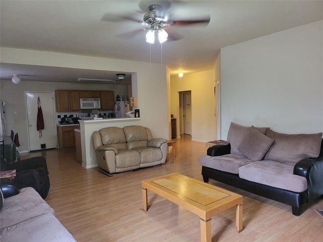 17314 Glenmorris Drive, Houston, TX 77084