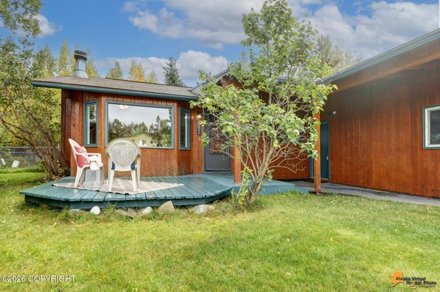 8221 Kip Court, Anchorage, AK 99507