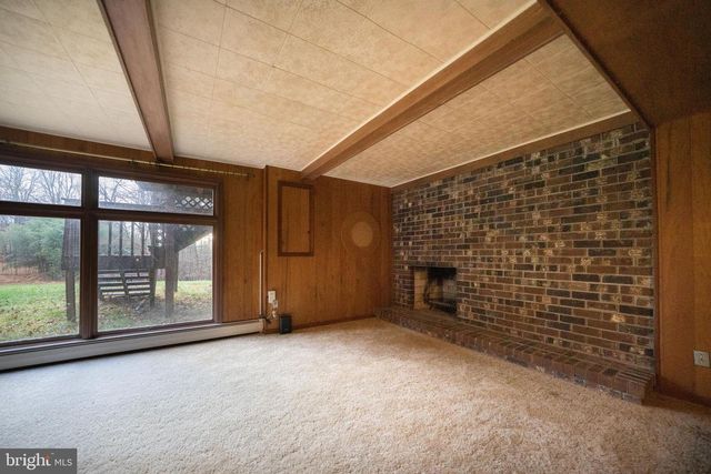 3901 LARGO RD, Upper Marlboro, MD 20772