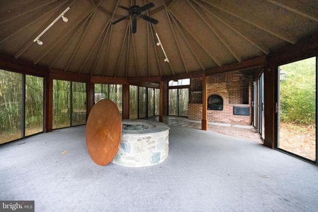 3901 LARGO RD, Upper Marlboro, MD 20772