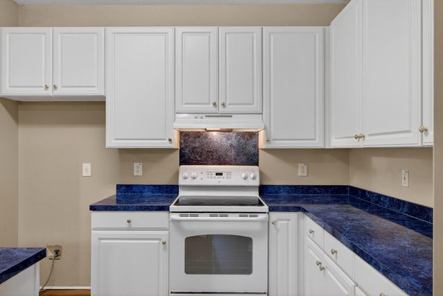 2149 Country Manor Drive, Mount Pleasant, SC 29466