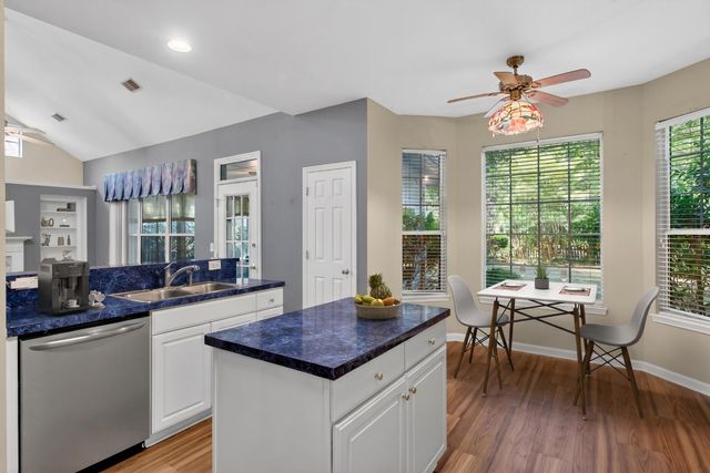 2149 Country Manor Drive, Mount Pleasant, SC 29466