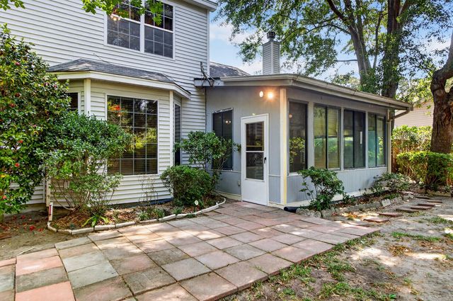 2149 Country Manor Drive, Mount Pleasant, SC 29466