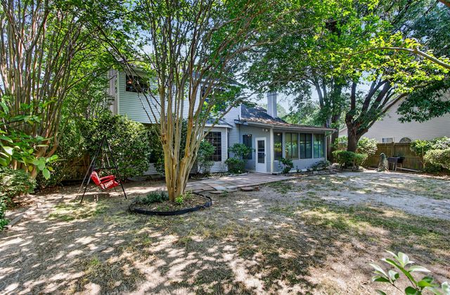 2149 Country Manor Drive, Mount Pleasant, SC 29466
