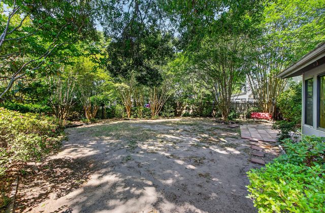 2149 Country Manor Drive, Mount Pleasant, SC 29466