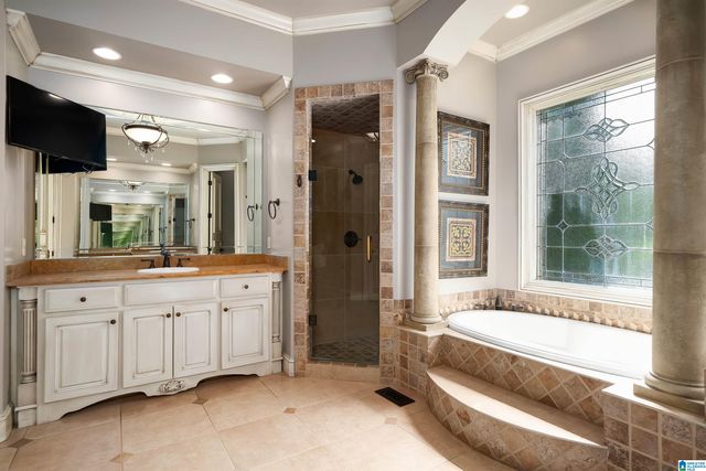 408 MCCORMACK WAY, Hoover, AL 35242