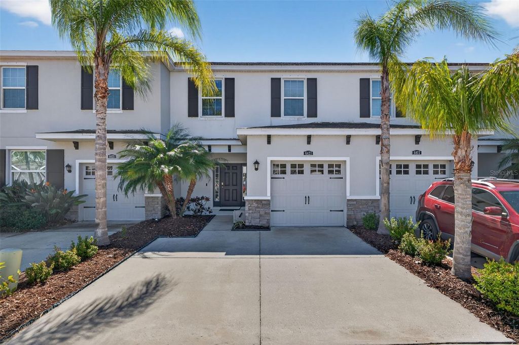 Image 1 of property listing at 6421 BAYTOWN DRIVE, Sarasota, FL 34240