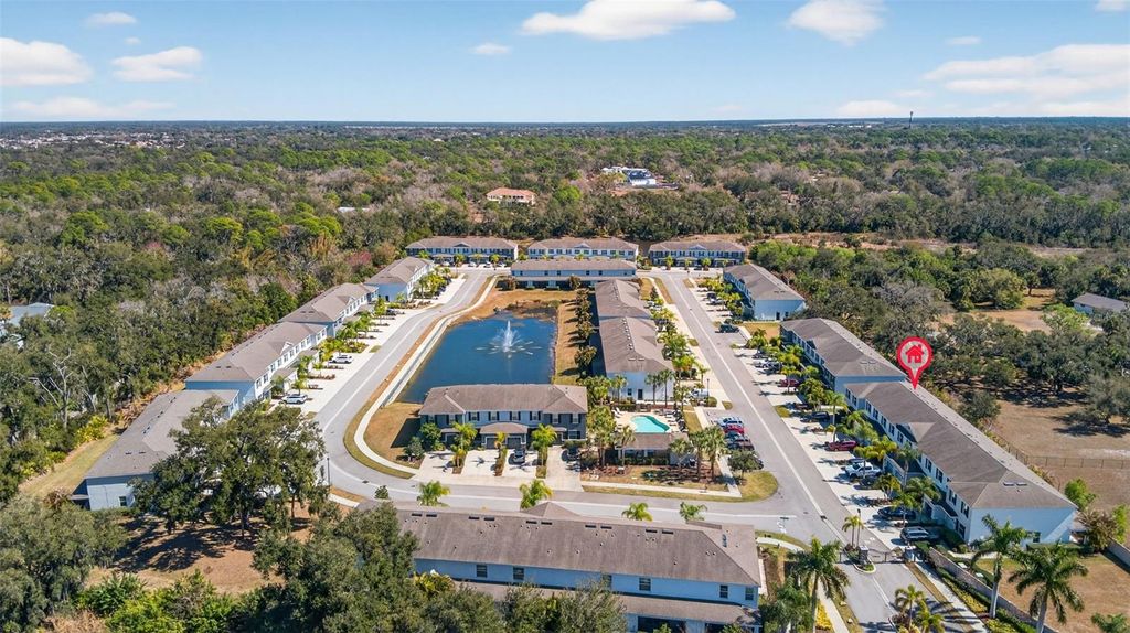 Image 32 of property listing at 6421 BAYTOWN DRIVE, Sarasota, FL 34240