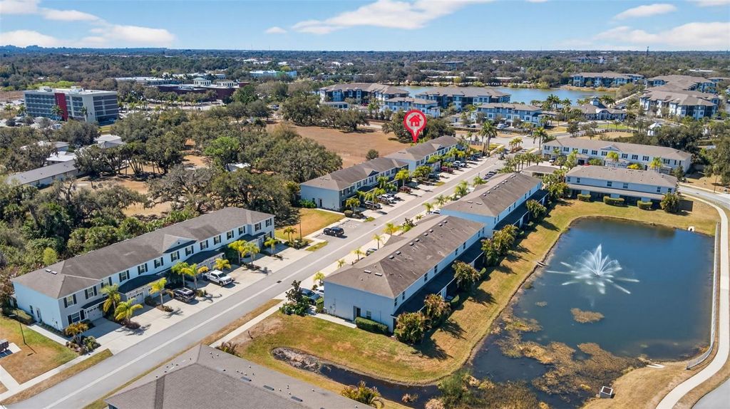 Image 35 of property listing at 6421 BAYTOWN DRIVE, Sarasota, FL 34240