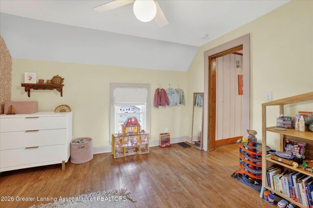 1447 E Saginaw Street, Lansing, MI 48915