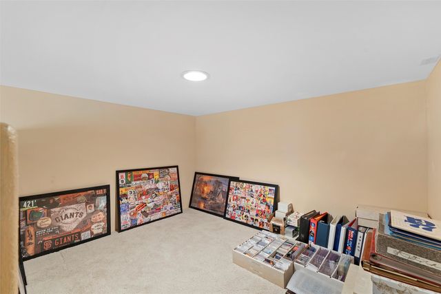 913 Circle, Los Alamos, NM 87544