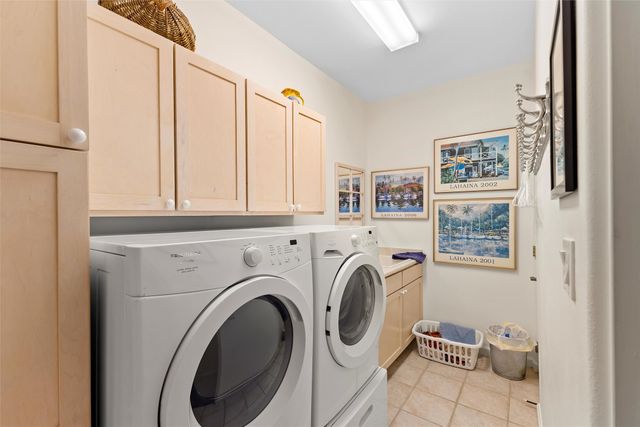 913 Circle, Los Alamos, NM 87544