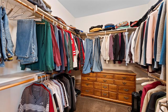 913 Circle, Los Alamos, NM 87544