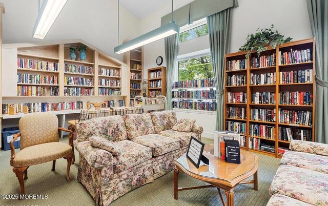 4 Lilac Springs Court, Lakewood, NJ 08701