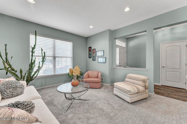 4 Lilac Springs Court, Lakewood, NJ 08701