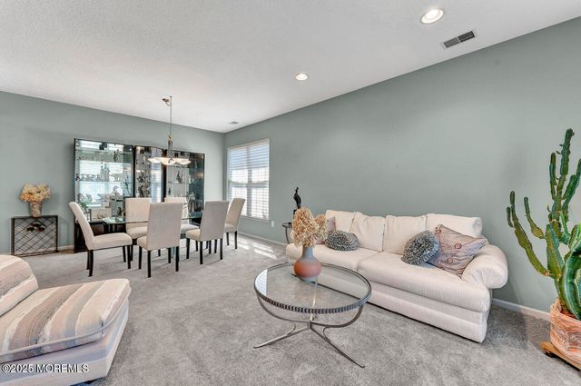 4 Lilac Springs Court, Lakewood, NJ 08701