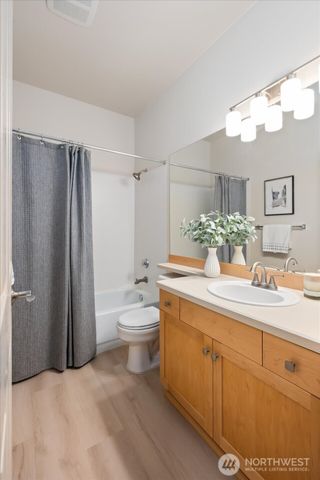 4486 248th Lane SE, Sammamish, WA 98029